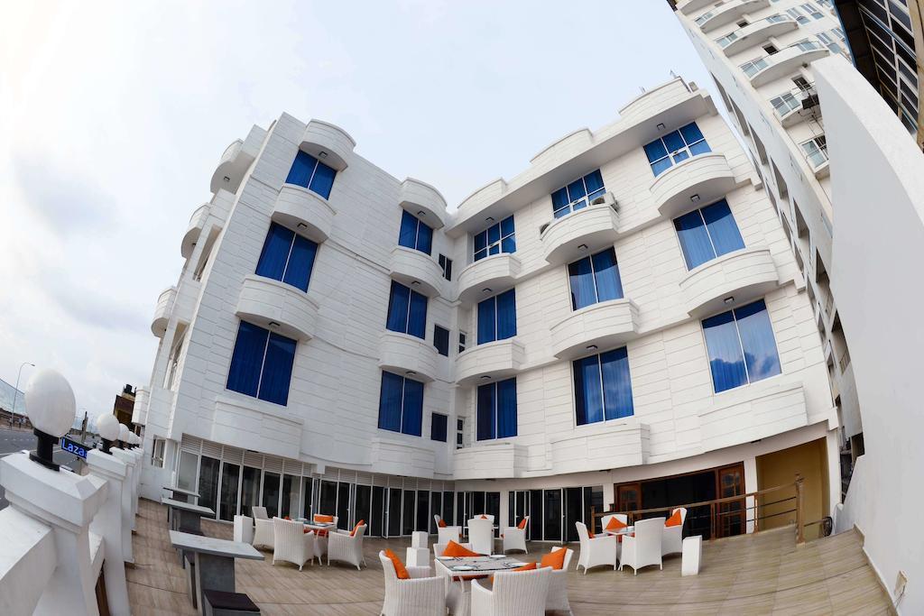Lazaani Hotel كولمبو المظهر الخارجي الصورة