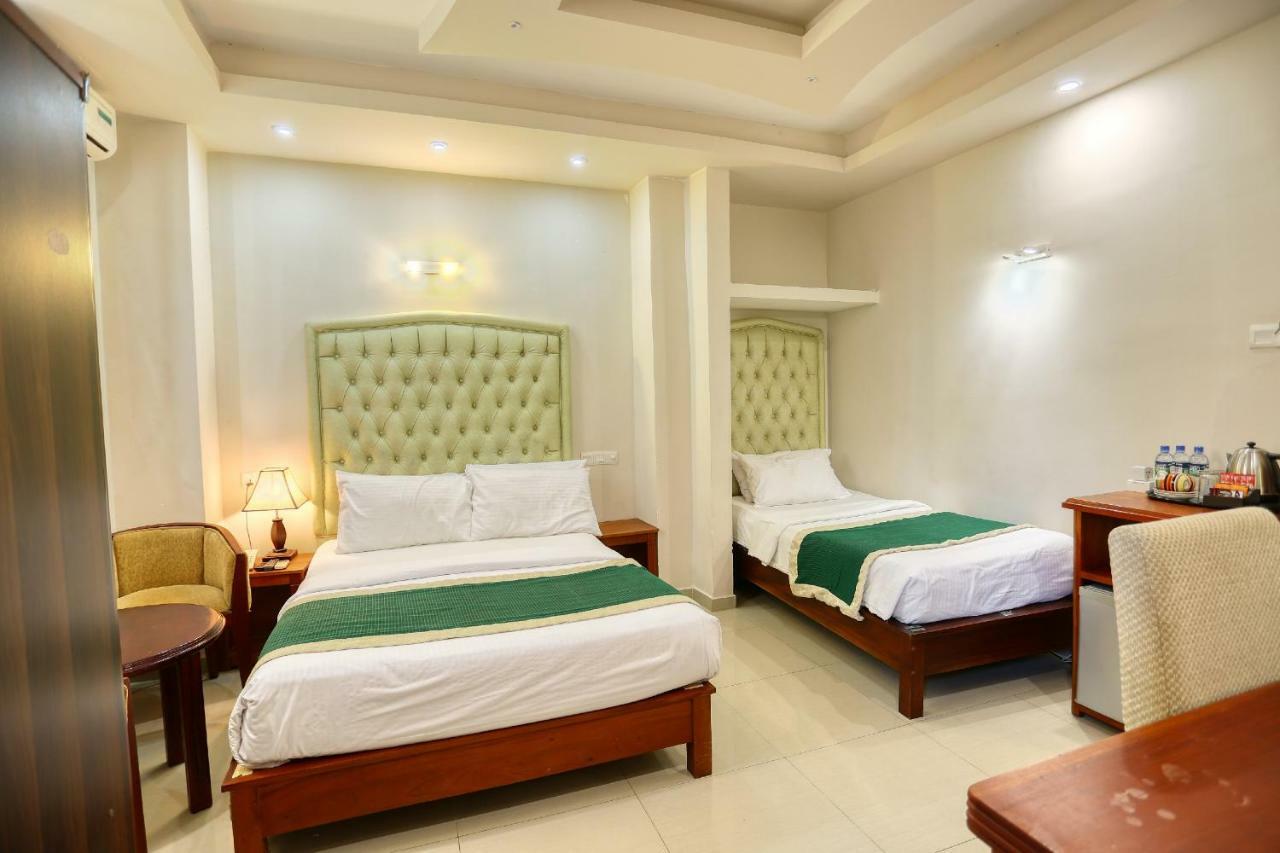 Lazaani Hotel كولمبو المظهر الخارجي الصورة