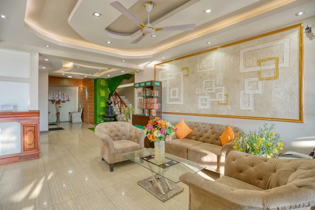 Lazaani Hotel كولمبو المظهر الخارجي الصورة
