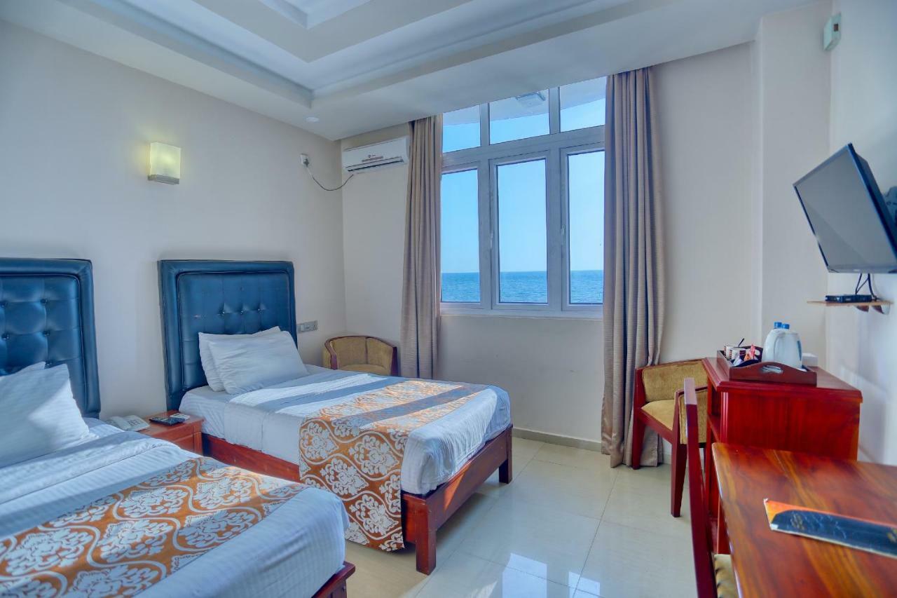 Lazaani Hotel كولمبو المظهر الخارجي الصورة